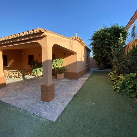 Casa Con Jardin Privado Y Piscina Compartida Villa Cadiz Bagian luar foto